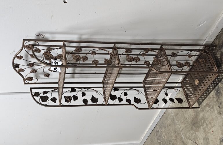 Auctions image thumbnails