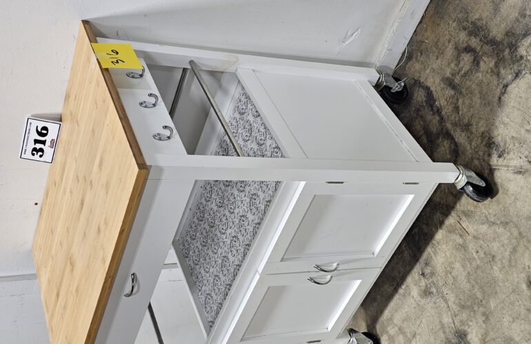 Auctions image thumbnails