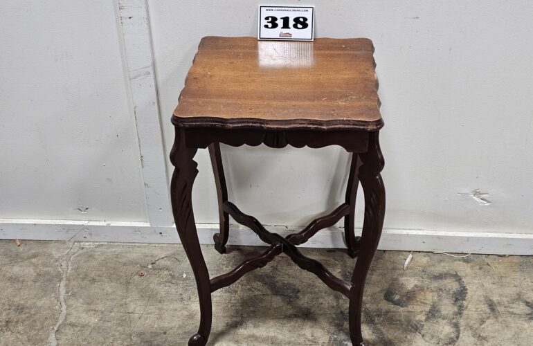 Auctions image thumbnails