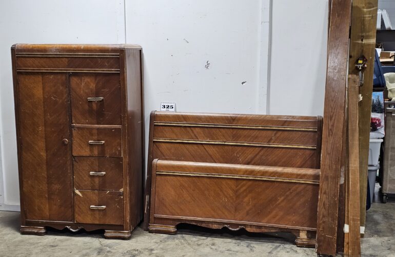 Auctions image thumbnails