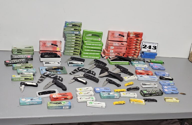 Auctions image thumbnails