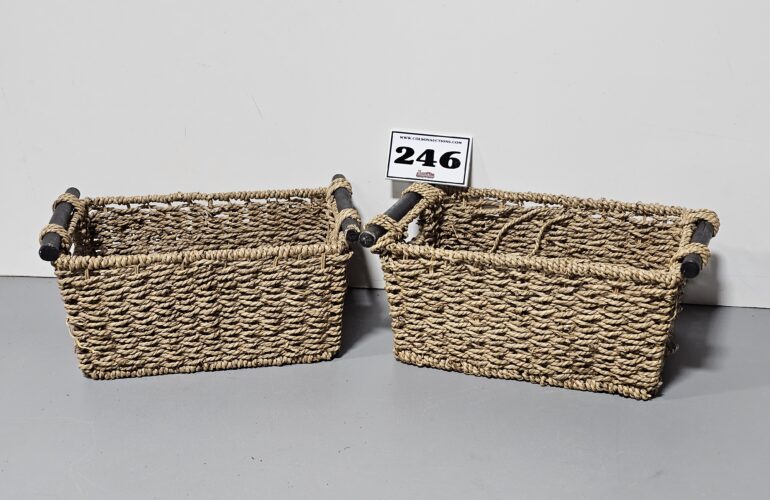 Auctions image thumbnails