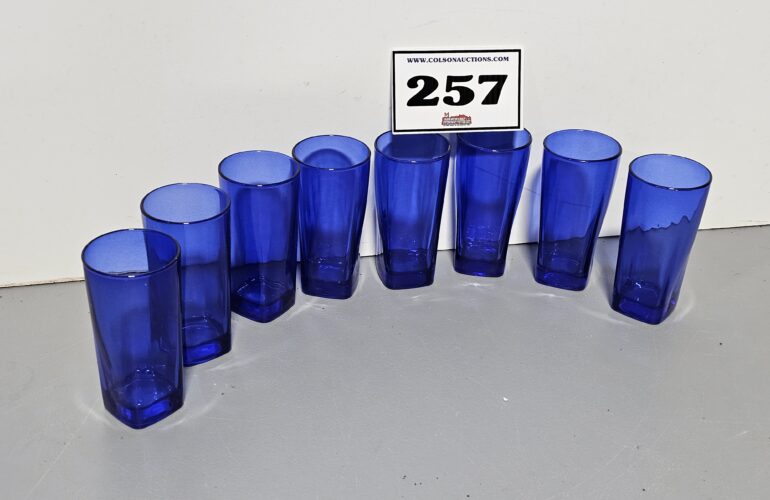 Auctions image thumbnails