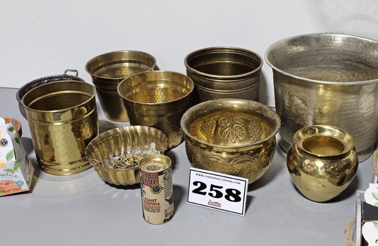 Auctions image thumbnails