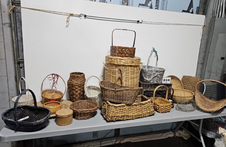 Auctions image thumbnails