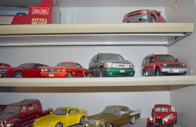 Auctions image thumbnails