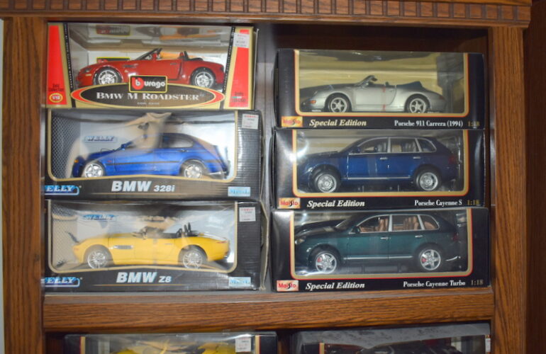 Auctions image thumbnails