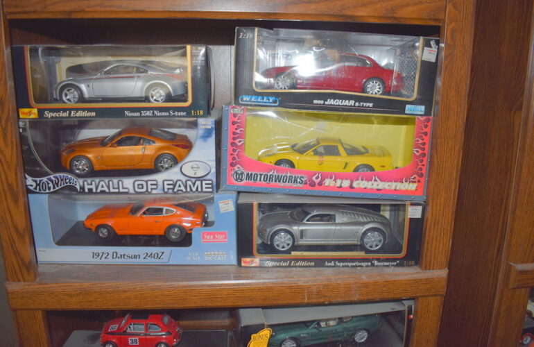 Auctions image thumbnails