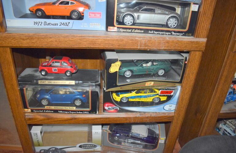 Auctions image thumbnails