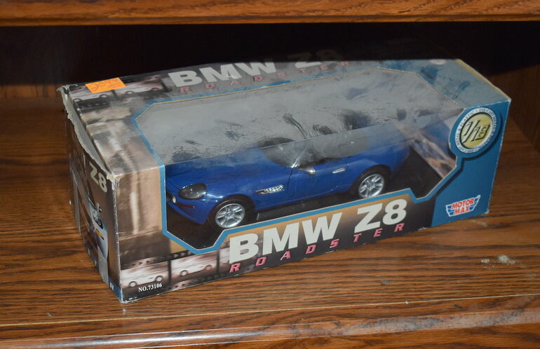 Auctions image thumbnails