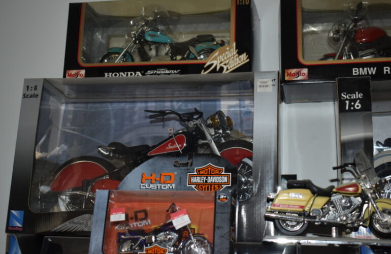 Auctions image thumbnails