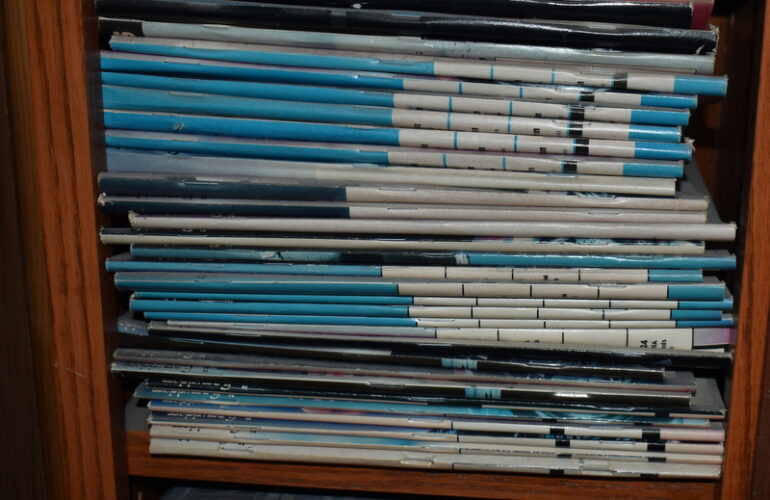 Auctions image thumbnails