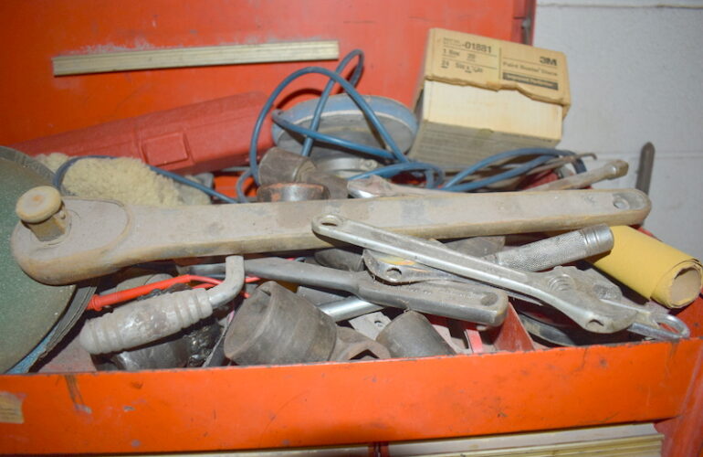 Auctions image thumbnails