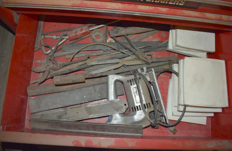 Auctions image thumbnails