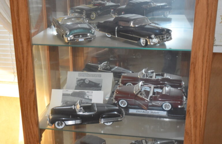 Auctions image thumbnails