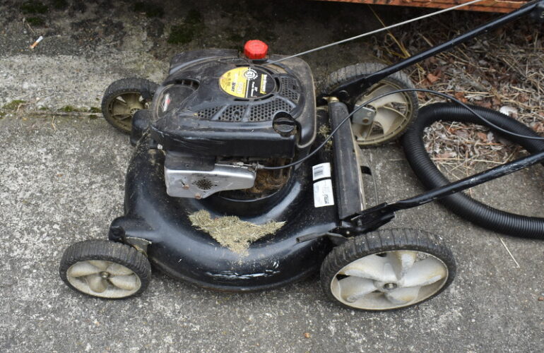 Auctions image thumbnails