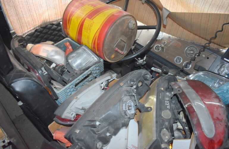 Auctions image thumbnails