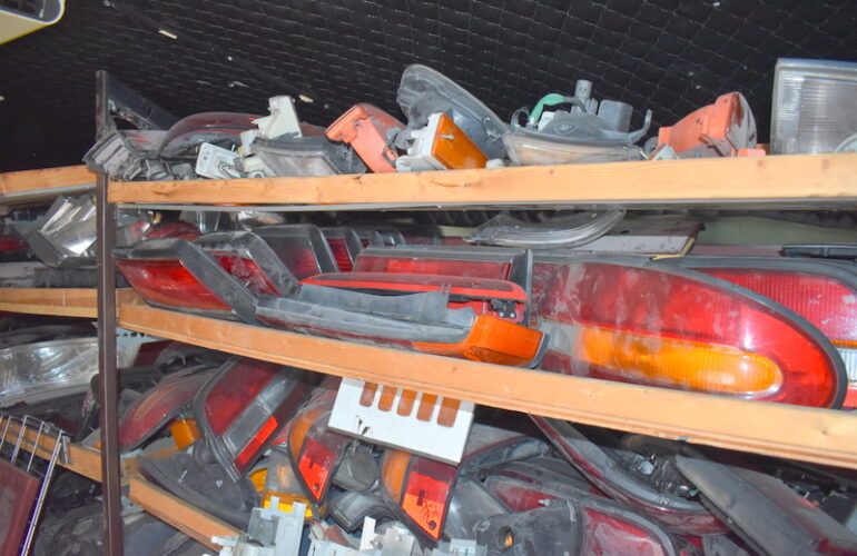 Auctions image thumbnails