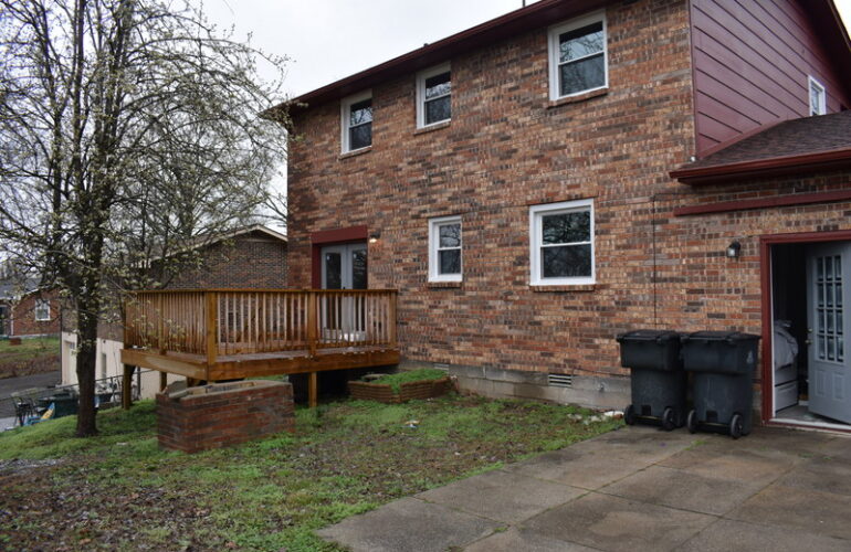 Auctions image thumbnails