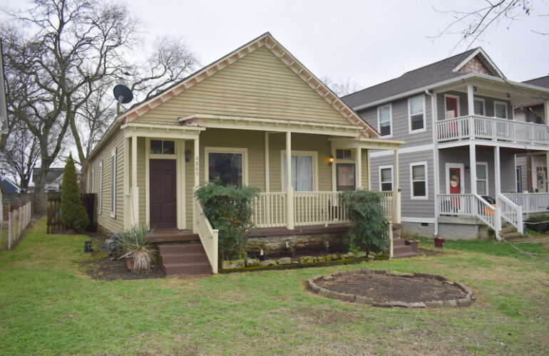 Auctions image thumbnails