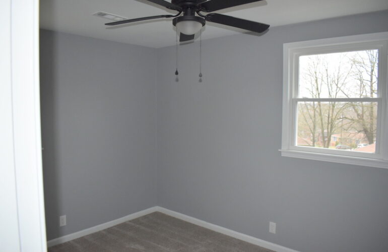 Auctions image thumbnails