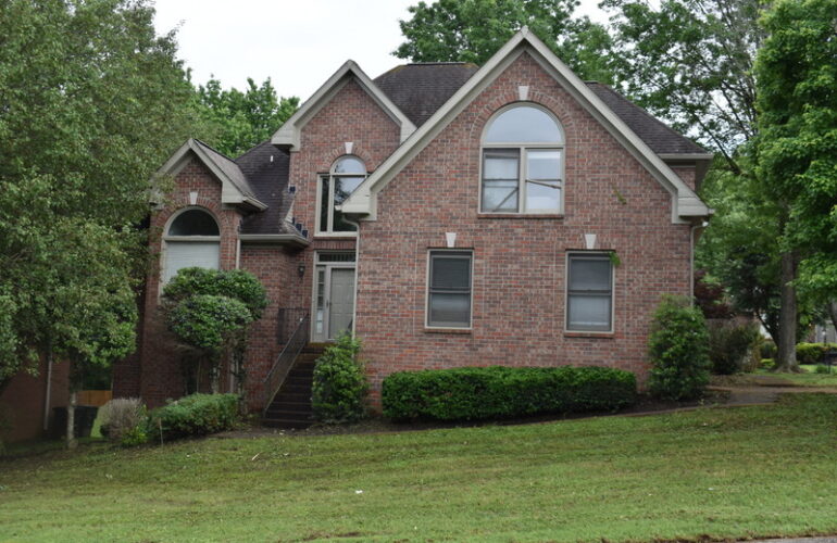 Auctions image thumbnails