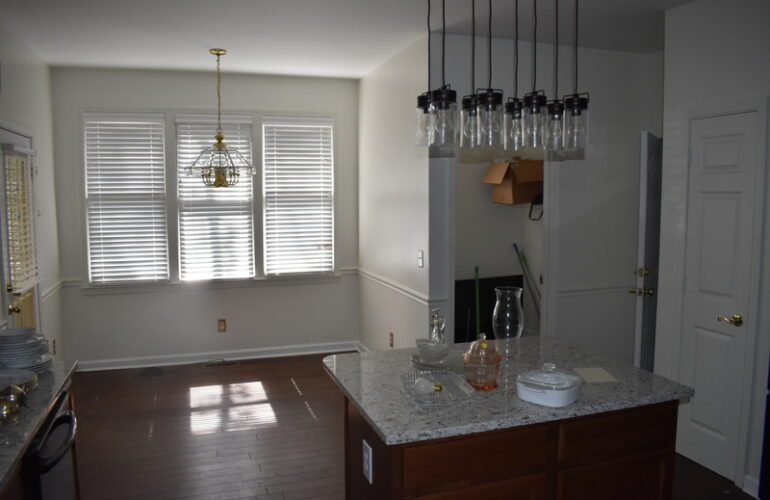 Auctions image thumbnails