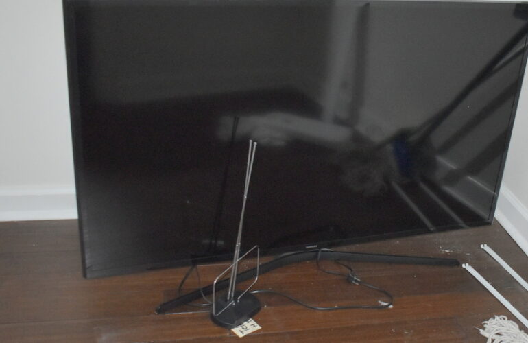 Auctions image thumbnails