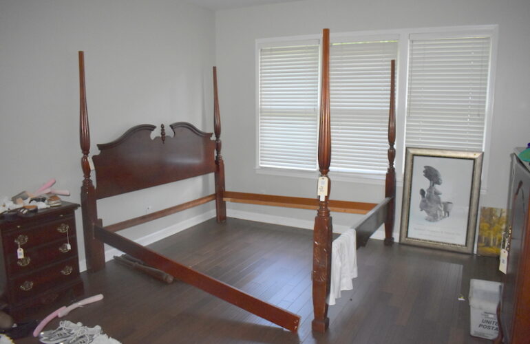 Auctions image thumbnails