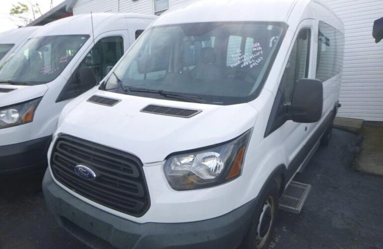 Auctions image thumbnails