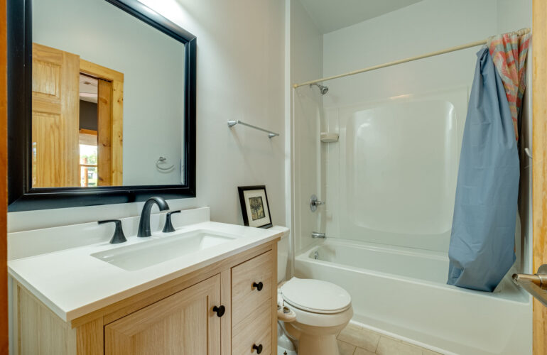 Auctions image thumbnails