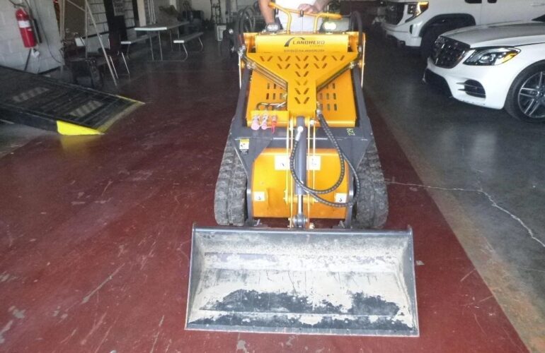 Auctions image thumbnails