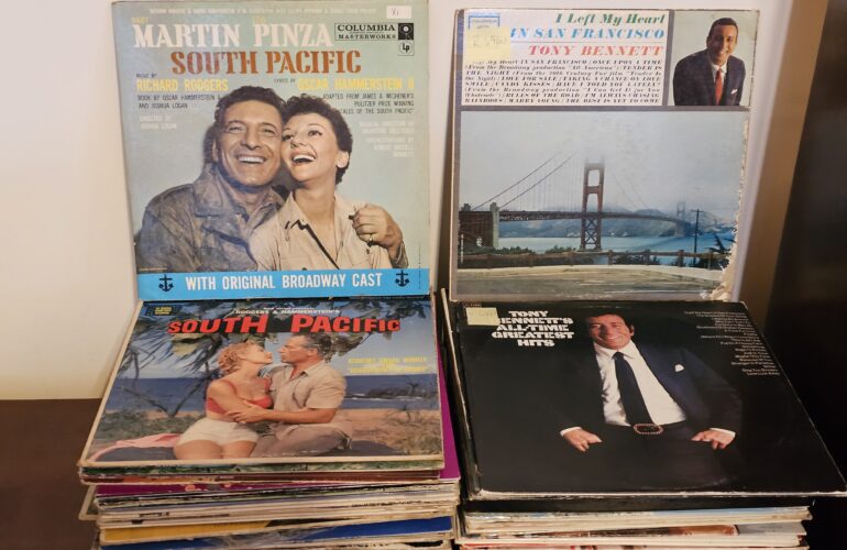 Auctions image thumbnails