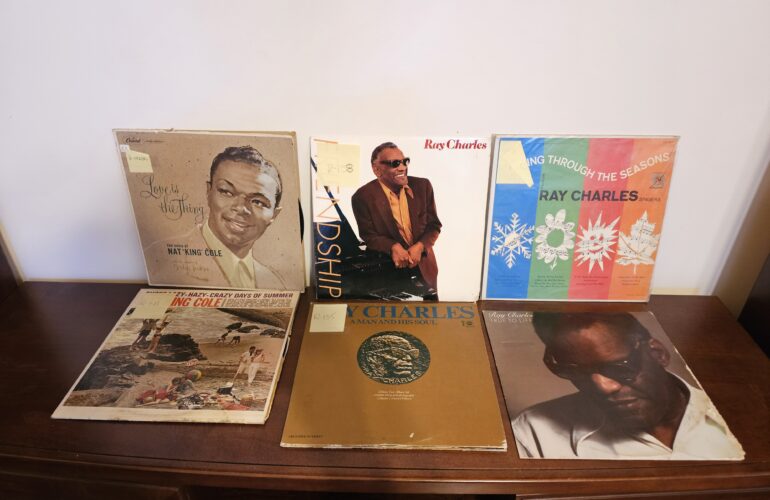 Auctions image thumbnails