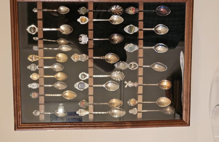 Auctions image thumbnails