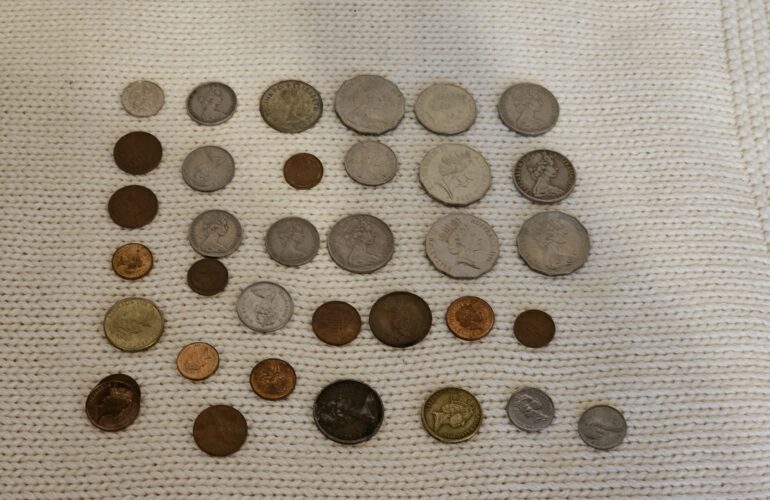 Auctions image thumbnails