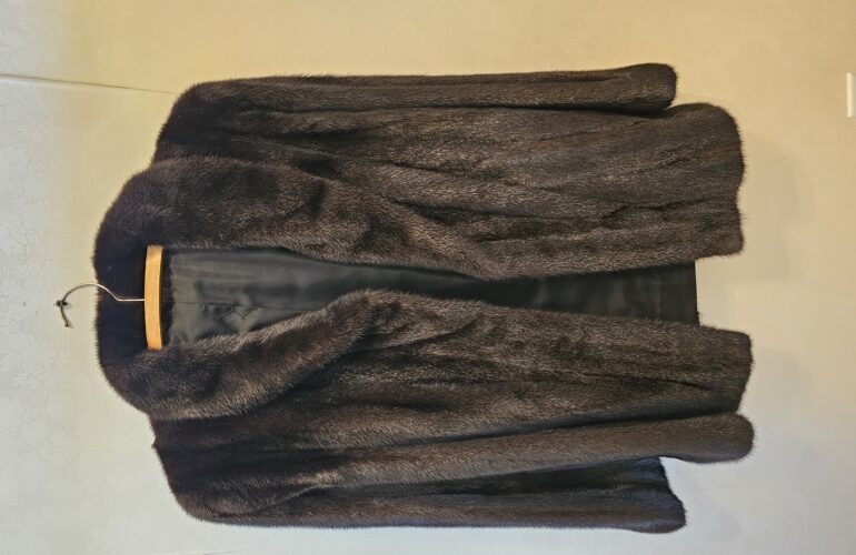 Auctions image thumbnails