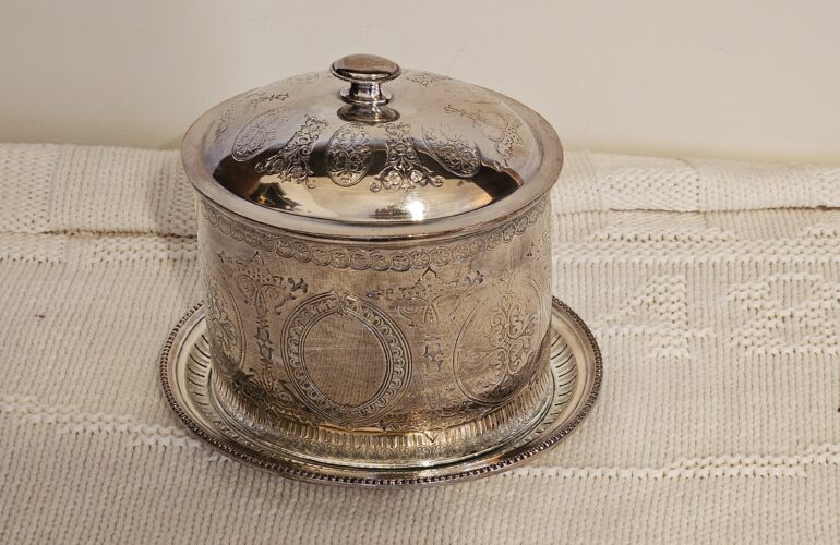 Auctions image thumbnails