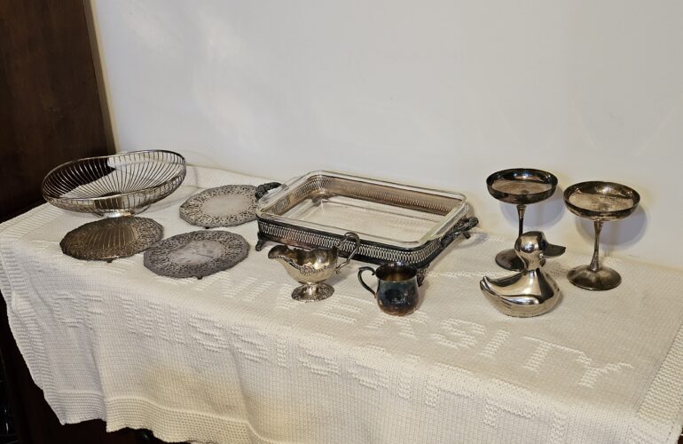 Auctions image thumbnails