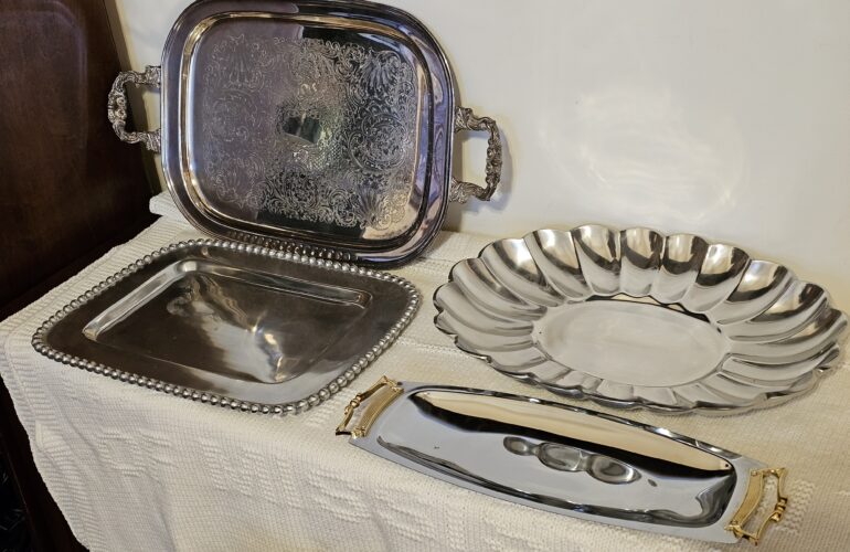 Auctions image thumbnails