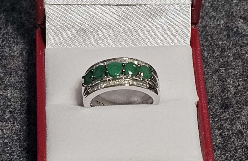 Green silver ring