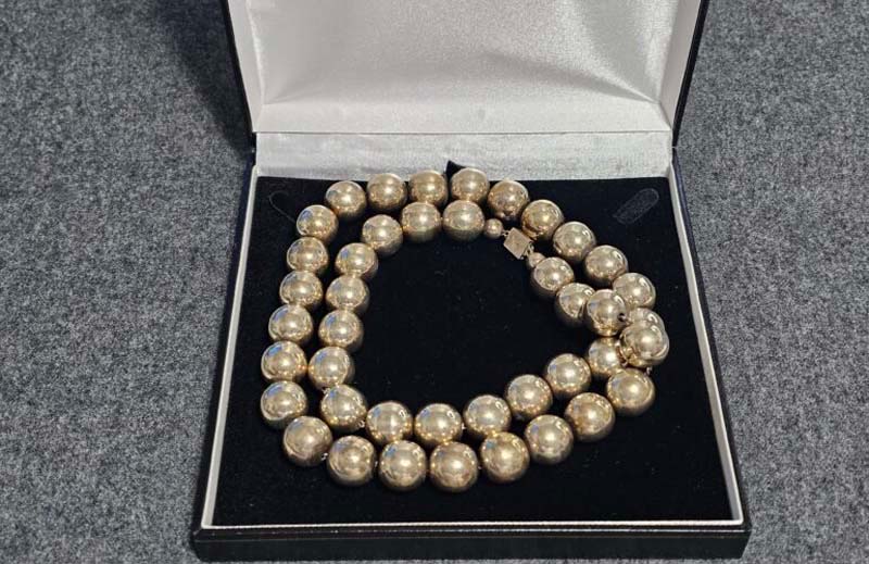Pearl neckless