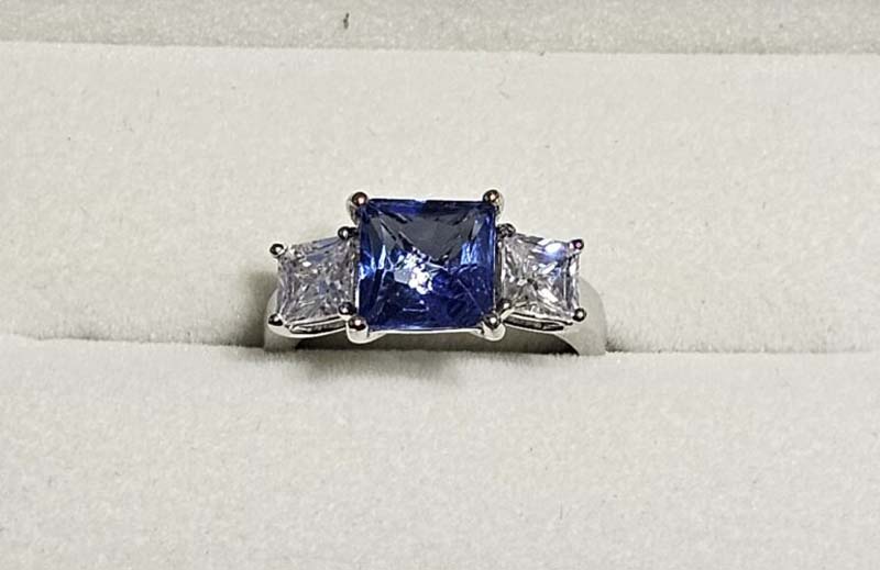 Blue diamond silver ring