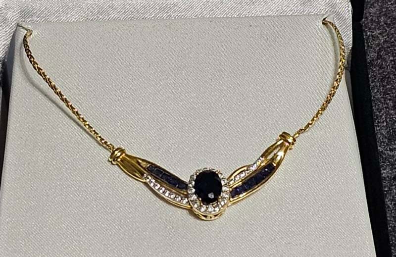 Blue gold plated neckless