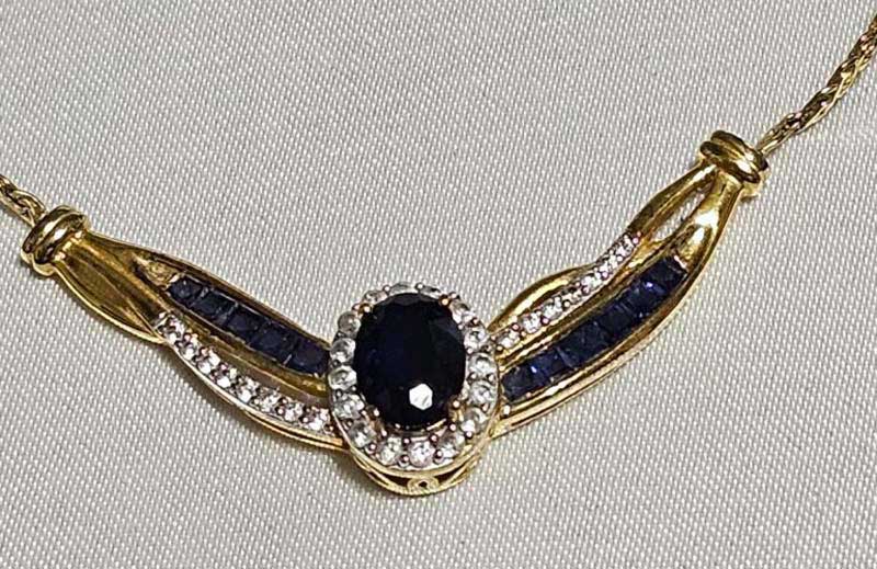 Blue gold plated neckless