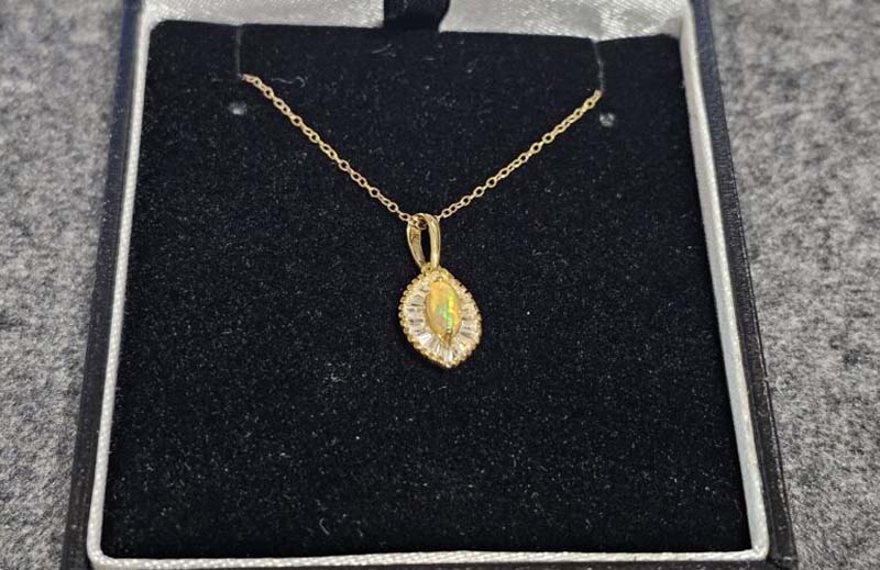 Gold plated neckless