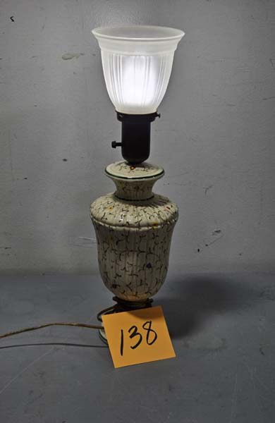 Vase lamp