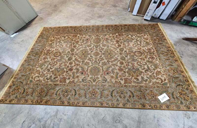 Rug