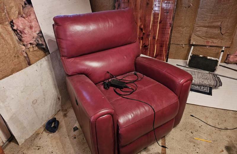 Recliner