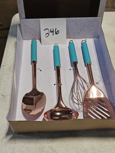 Cutlery item
